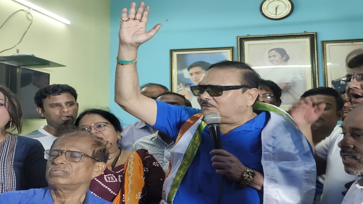 Kolkata gangrape case: TMC issues show-cause notice to Madan Mitra for his controversial remarks