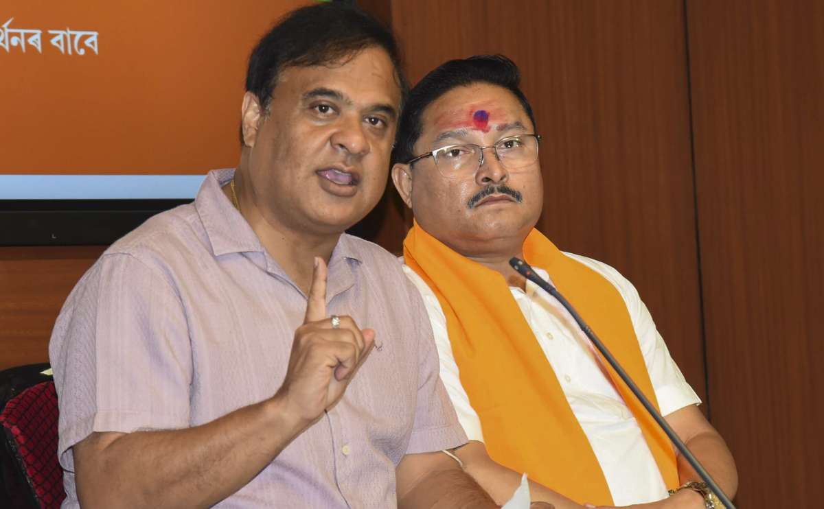 Himanta on illegal immigrants: People above 18 years will not get first-time Aadhaar card in Assam