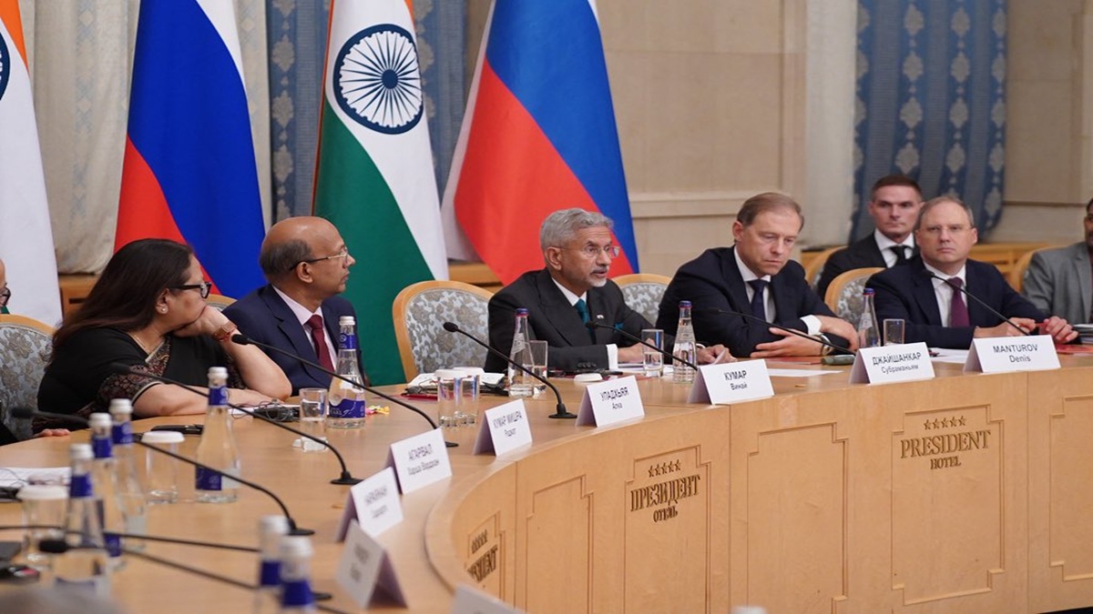 Jaishankar’s message to US: India not the biggest purchaser, EU and China trade more with Russia | Video