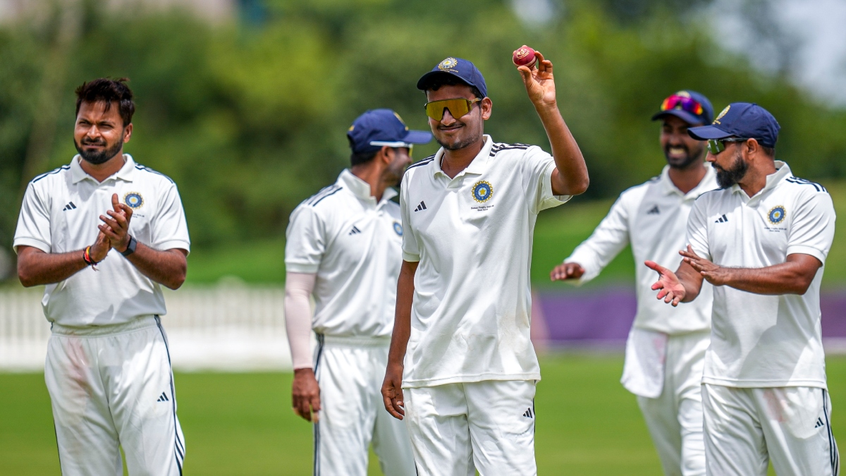 Manishi, 21-year-old from Jharkhand, equals world record in First-class cricket during Duleep Trophy 2025