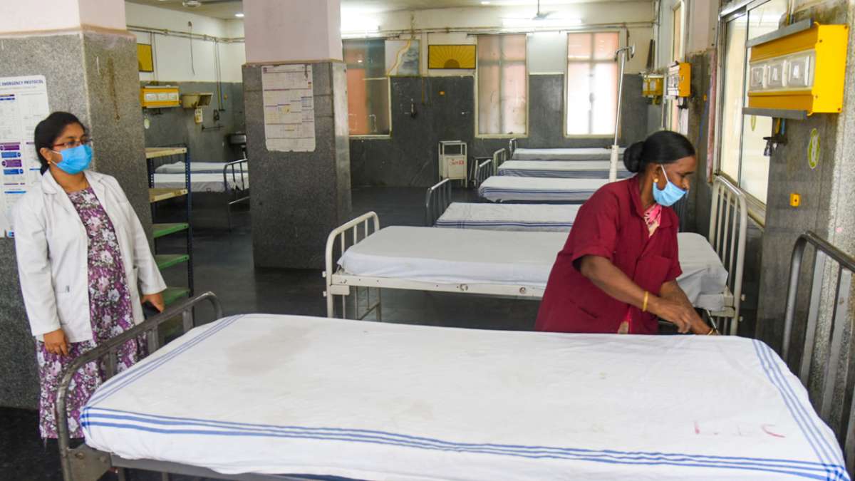 Madhya Pradesh: Six children of kidney failure after consuming cough syrups in Chhindwara, ban enforced