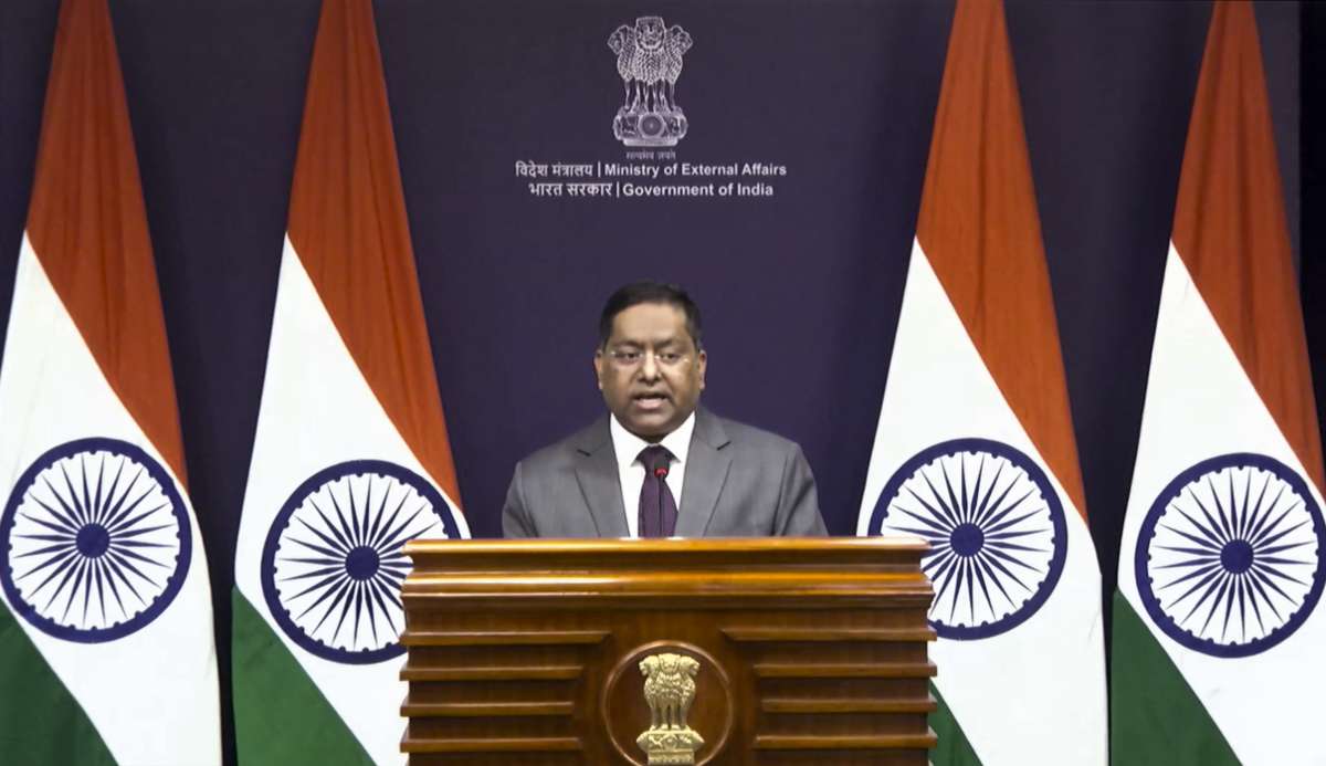 India condemns violence against minorities in Dhaka, supports free and fair polls in Bangladesh