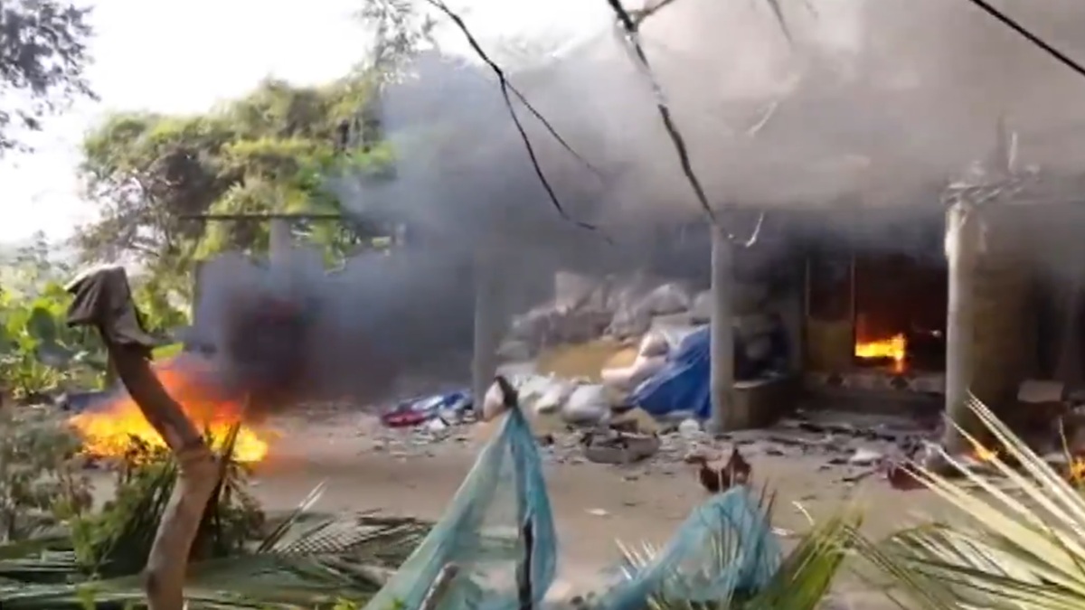 Violent clash breaks out in Odisha’s Malakanagiri after headless body of woman found, police deployed