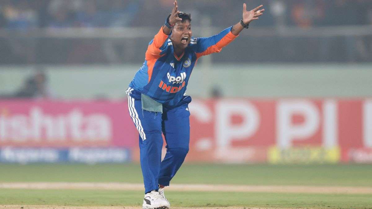 Why is Deepti Sharma not playing in 2nd T20I against Sri Lanka in Visakhapatnam?