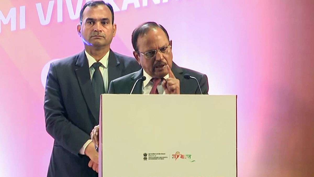 NSA Ajit Doval says he does not have phone or use internet | VIDEO