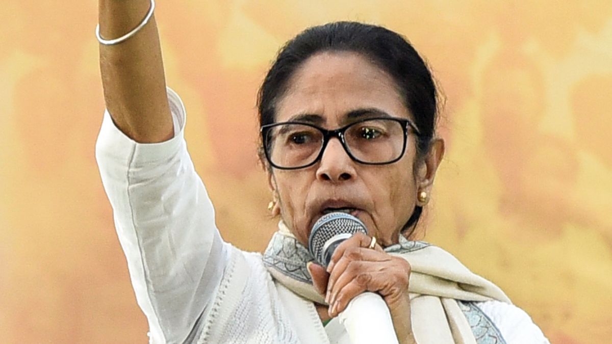 In letter to CEC Gyanesh Kumar, Mamata Banerjee calls Bengal SIR tool to ‘intimidate and exclude’