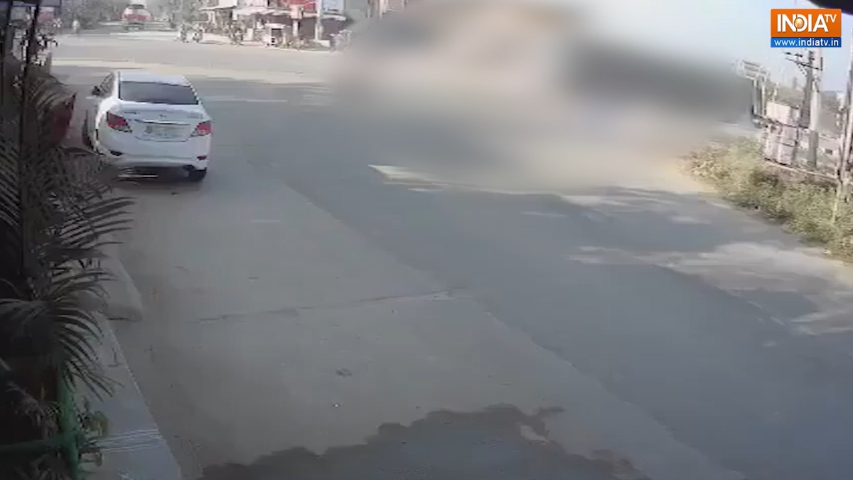 Container lorry crushes car at high speed: Software engineer killed on Chittoor-Bengaluru Highway