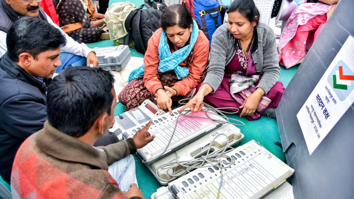 What happened in Maharashtra Zilla Parishad and Panchayat Samitis in the last elections in 2017?