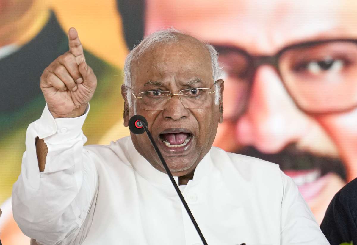 Kharge calls PM Modi ‘terrorist’ in Tamil Nadu rally; BJP condemns remark of Congress chief