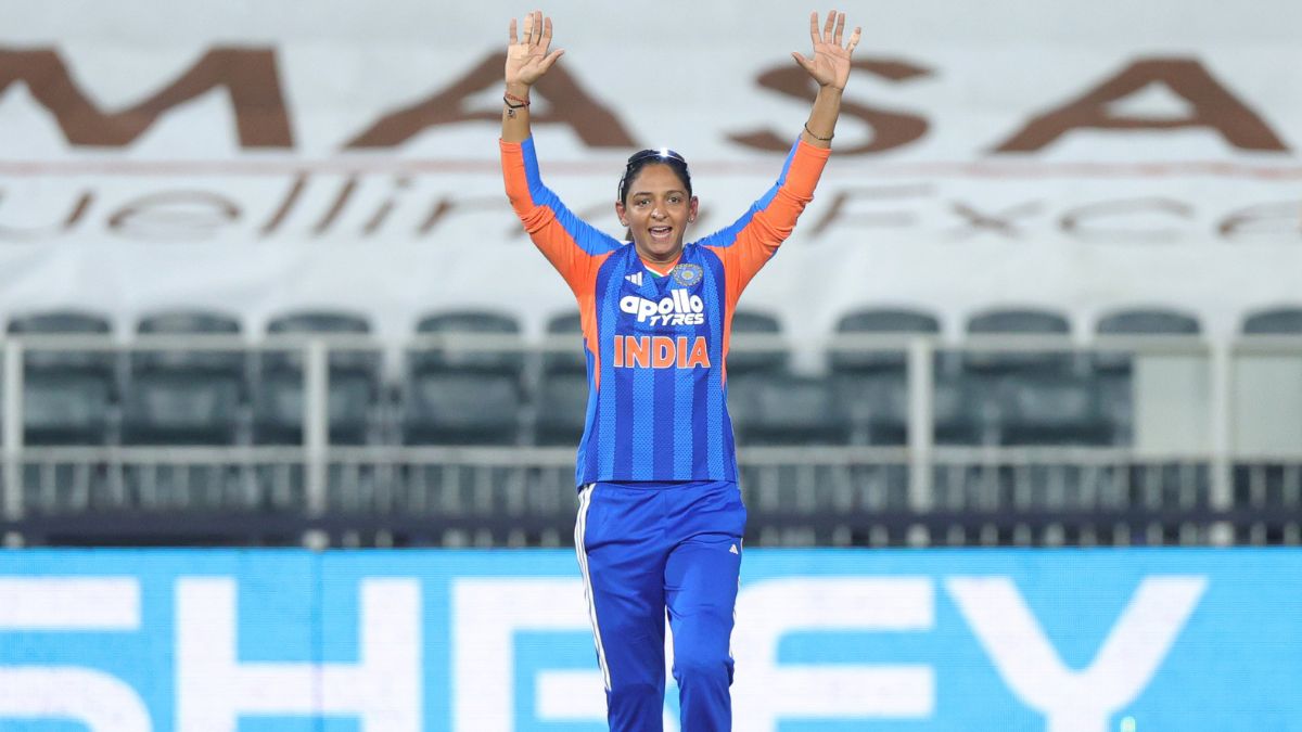 Harmanpreet Kaur breaks Chamari Athapaththu’s legendary record in India’s third T20I vs South Africa