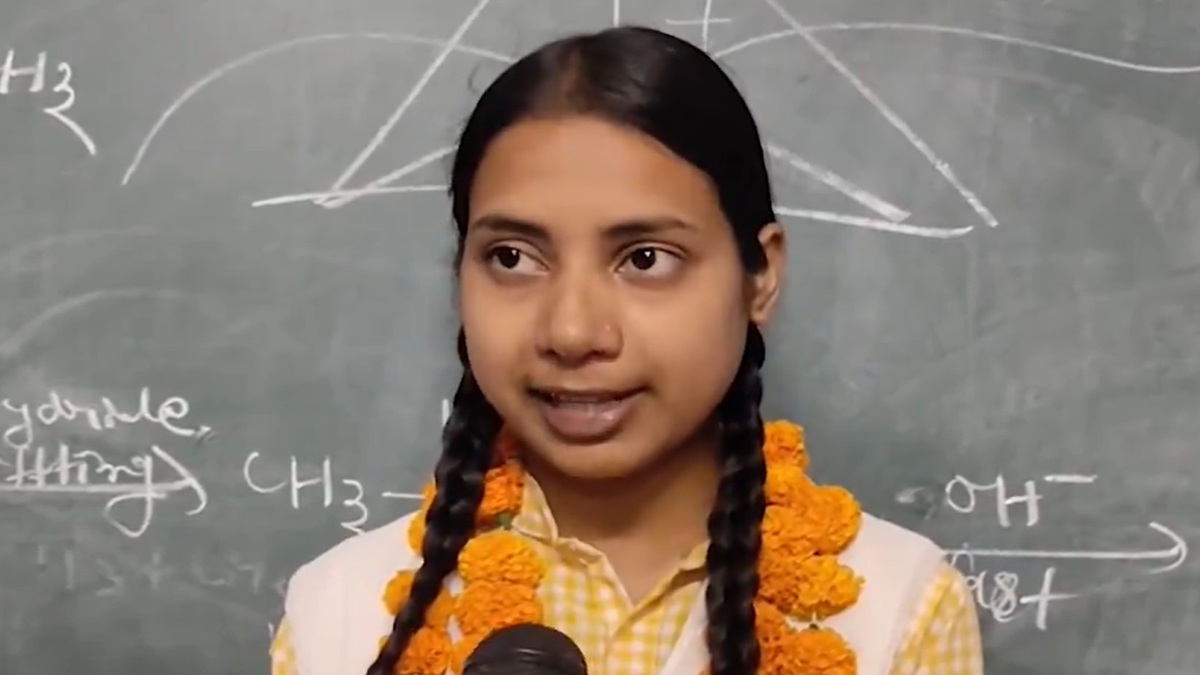 UP Board topper Kashish Verma scores 97.3%, wants to prepare for UPSC in the future