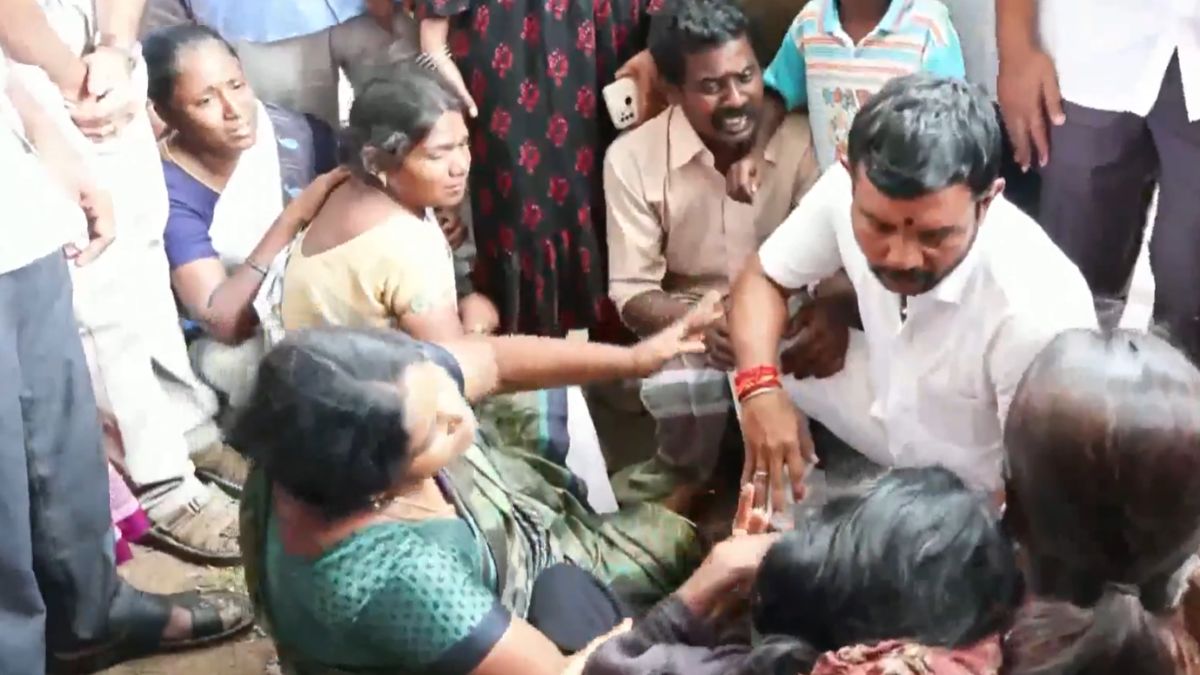 10-year-old girl, on way to buy grocery, brutally killed in Tamil Nadu, locals stage protest; CM Vijay reacts