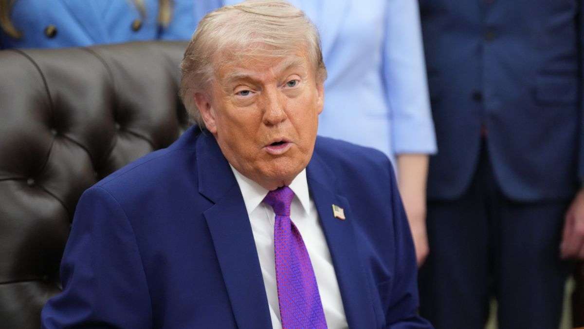 Trump says ceasefire with Iran on ‘massive life support’, seeks ‘complete victory’