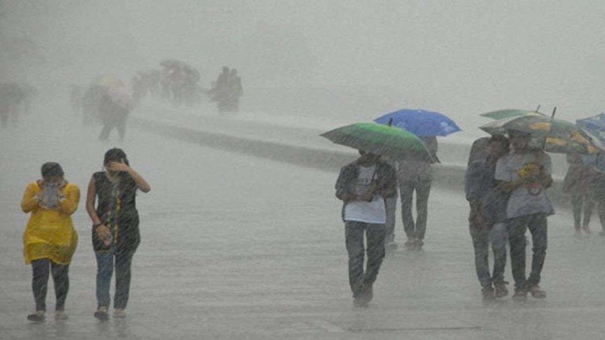 UP rain havoc: 31 dead, several injured as storm and heavy downpour lash several parts of state