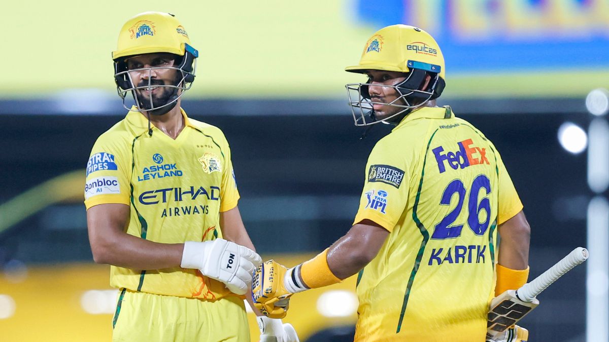 CSK hand Mumbai Indians their 7th defeat of IPL 2026 season, MI all but out of playoffs race