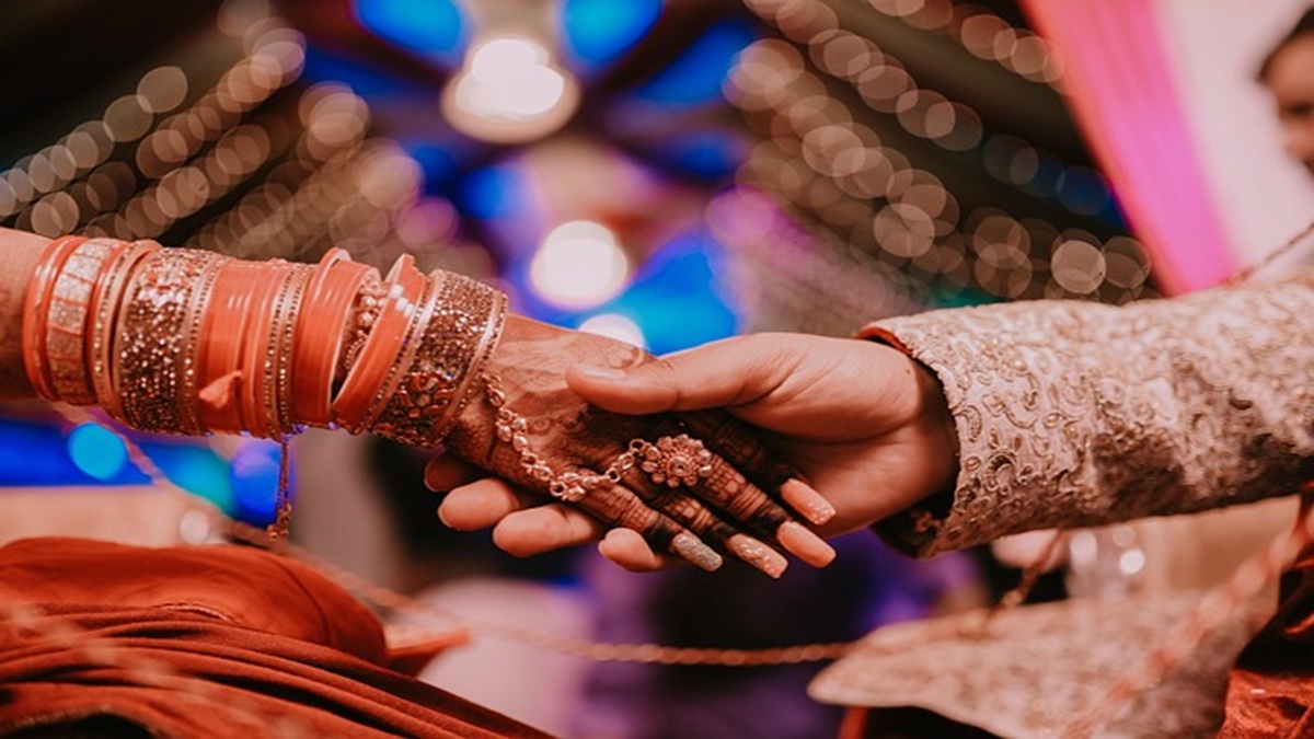 No birth date, no wedding? Maharashtra govt mulls big rule to crack down on child marriages