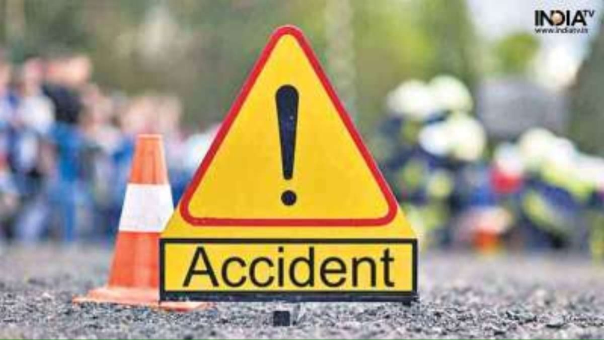 Several Indian workers killed in Dubai after minibus collides with truck
