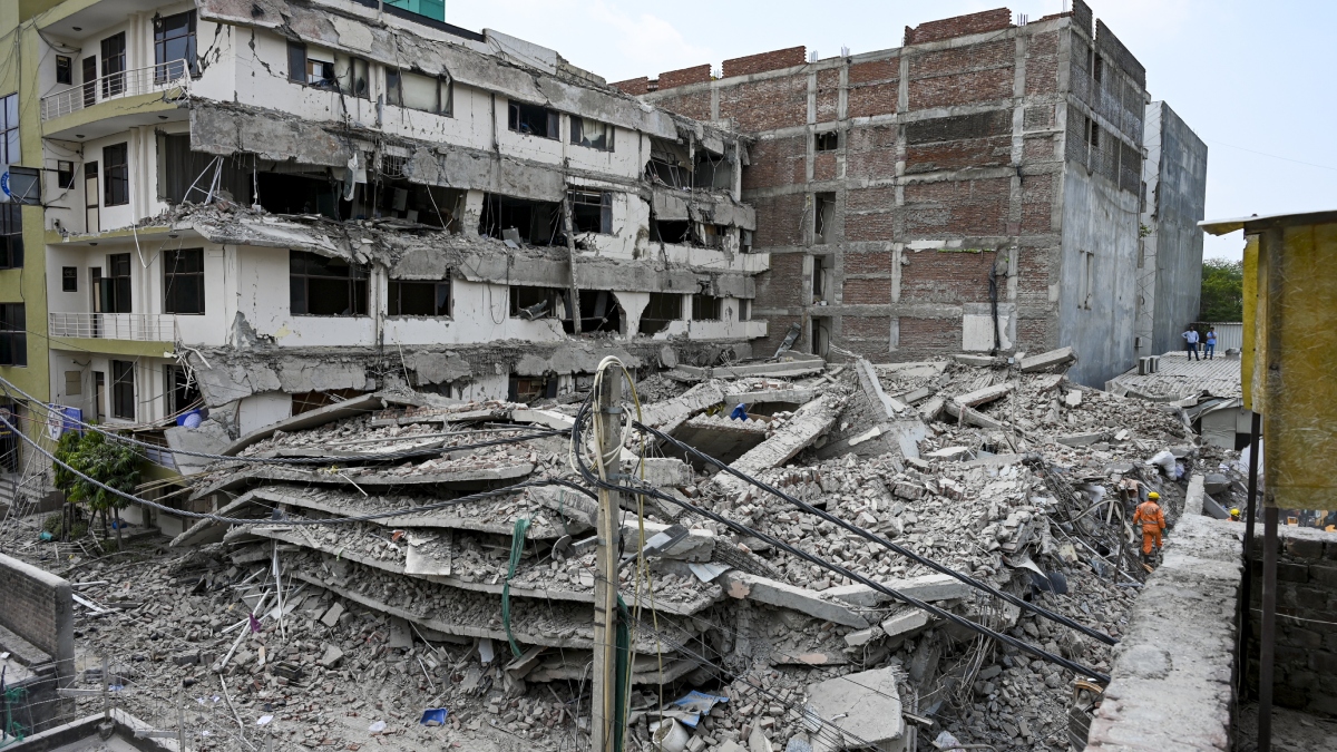 Saket building collapse: Delhi Police arrests owner; MCD orders crackdown on illegal structures