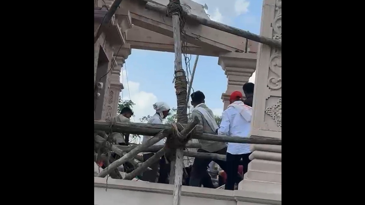 Portion of temple roof collapses in Maharashtra’s Parbhani, over 30-40 devotees feared trapped