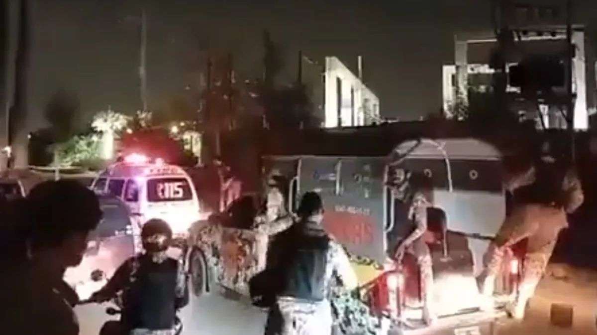 Explosions, heavy gunfire reported near Pakistan Rangers facility in Karachi