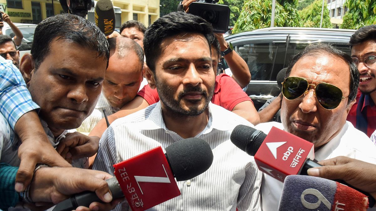 ‘Will resign within an hour,’ Abhishek challenges TMC rebels to return to Mamata camp