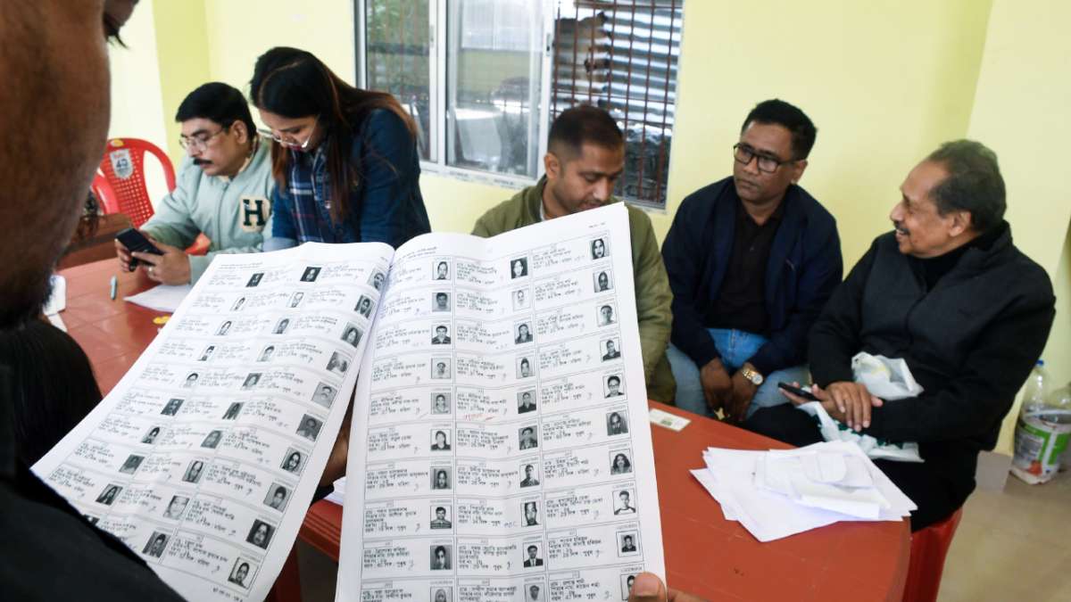 Delhi SIR timeline extended by Election Commission, draft list and final rolls be to out on THESE dates