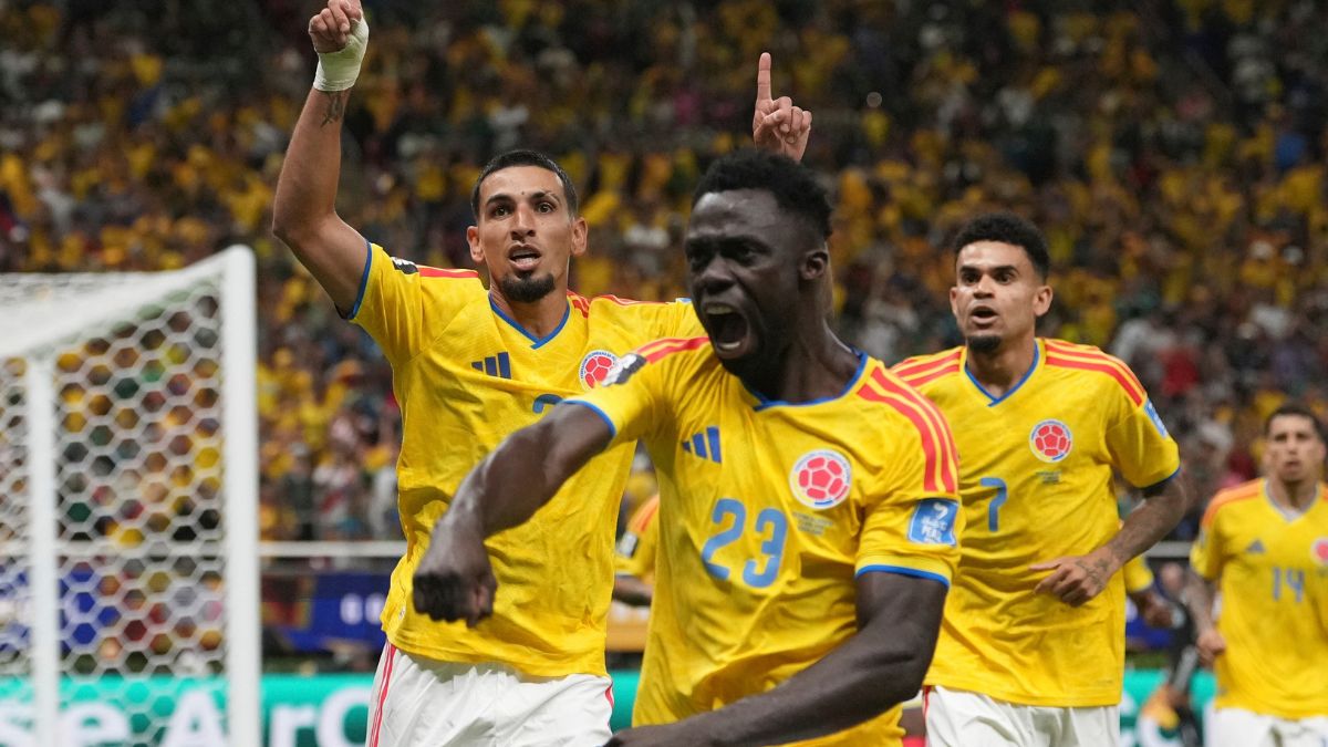 SUI vs COL FIFA World Cup round of 16 LIVE: Clash of the underdogs as Xhaka takes on Diaz