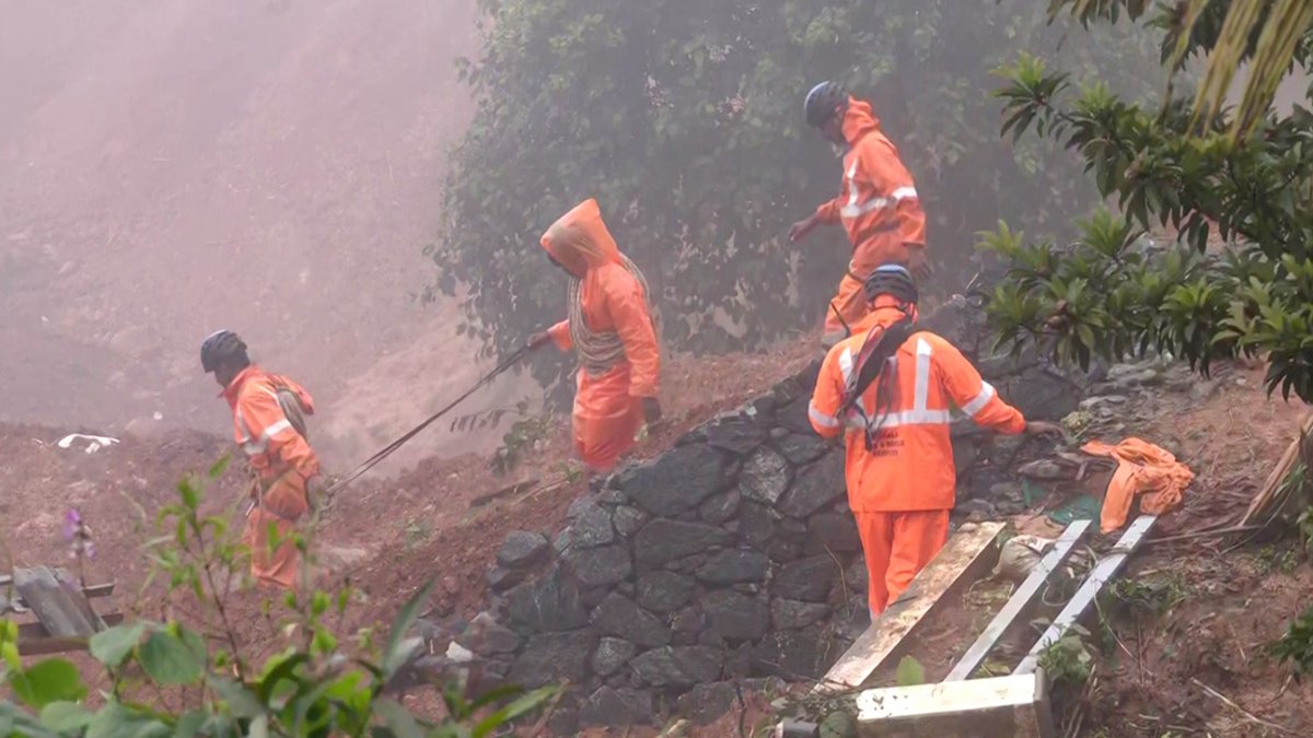 8 dead, 13 injured as heavy rains batter Kerala; CM Satheesan says ‘stay vigilant’ | 10 Points