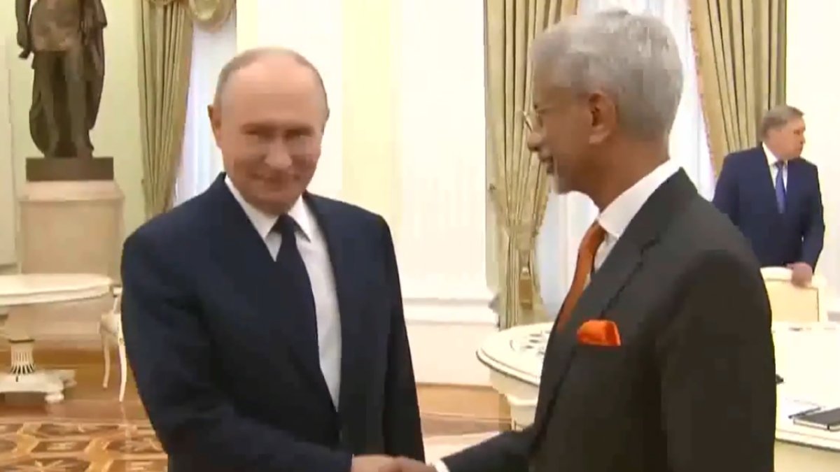 Jaishankar meets Russian President Putin in Moscow, conveys PM Modi’s greetings and personal message
