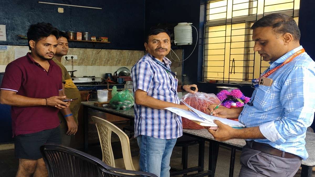 Bengaluru PGs under scanner, 23 served notices over food safety and hygiene violations