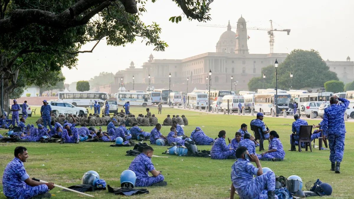 CJP Protest LIVE Updates: Delhi turns into fortress with 45 metro stations shut, heavy police, RAF deployment