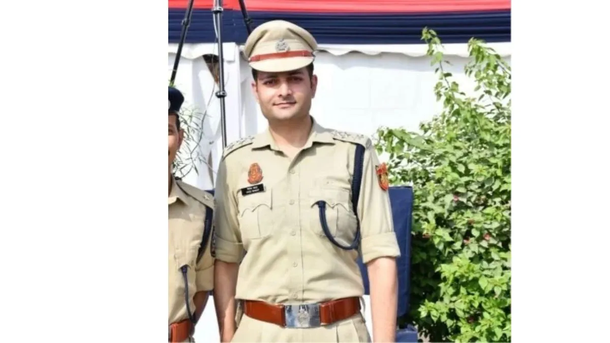 Delhi ACP Vivek Bhagat’s additional DCP charge withdrawn as Crime Branch probes harassment complaint