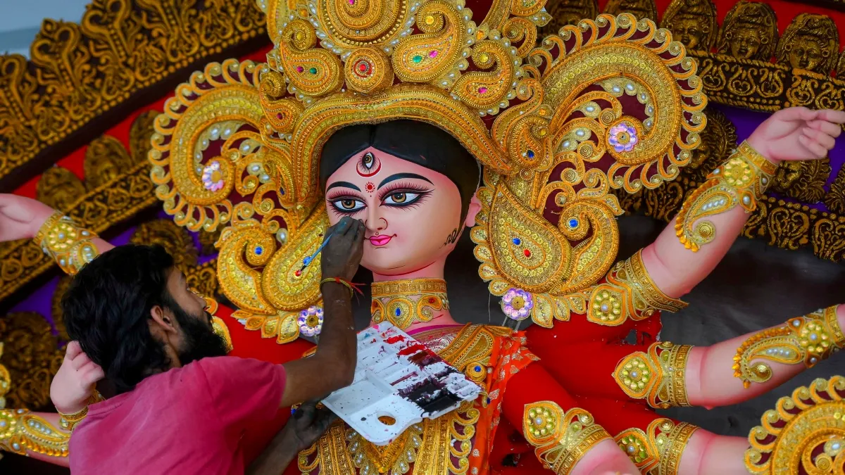 Park Street’s Allen Park to host Durga Puja for first time, CM Suvendu Adhikari to inaugurate on Oct 11
